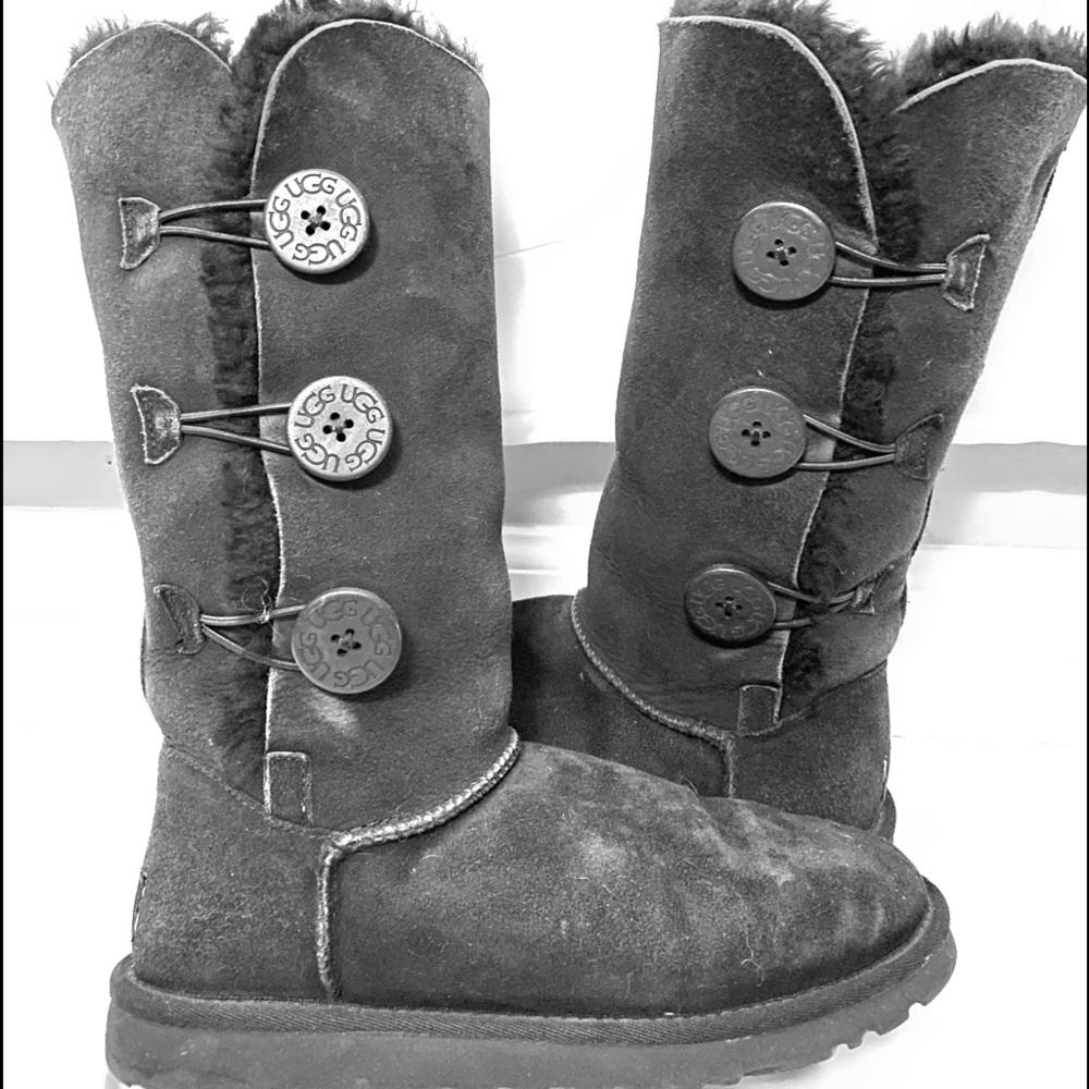UGG Tall Button
